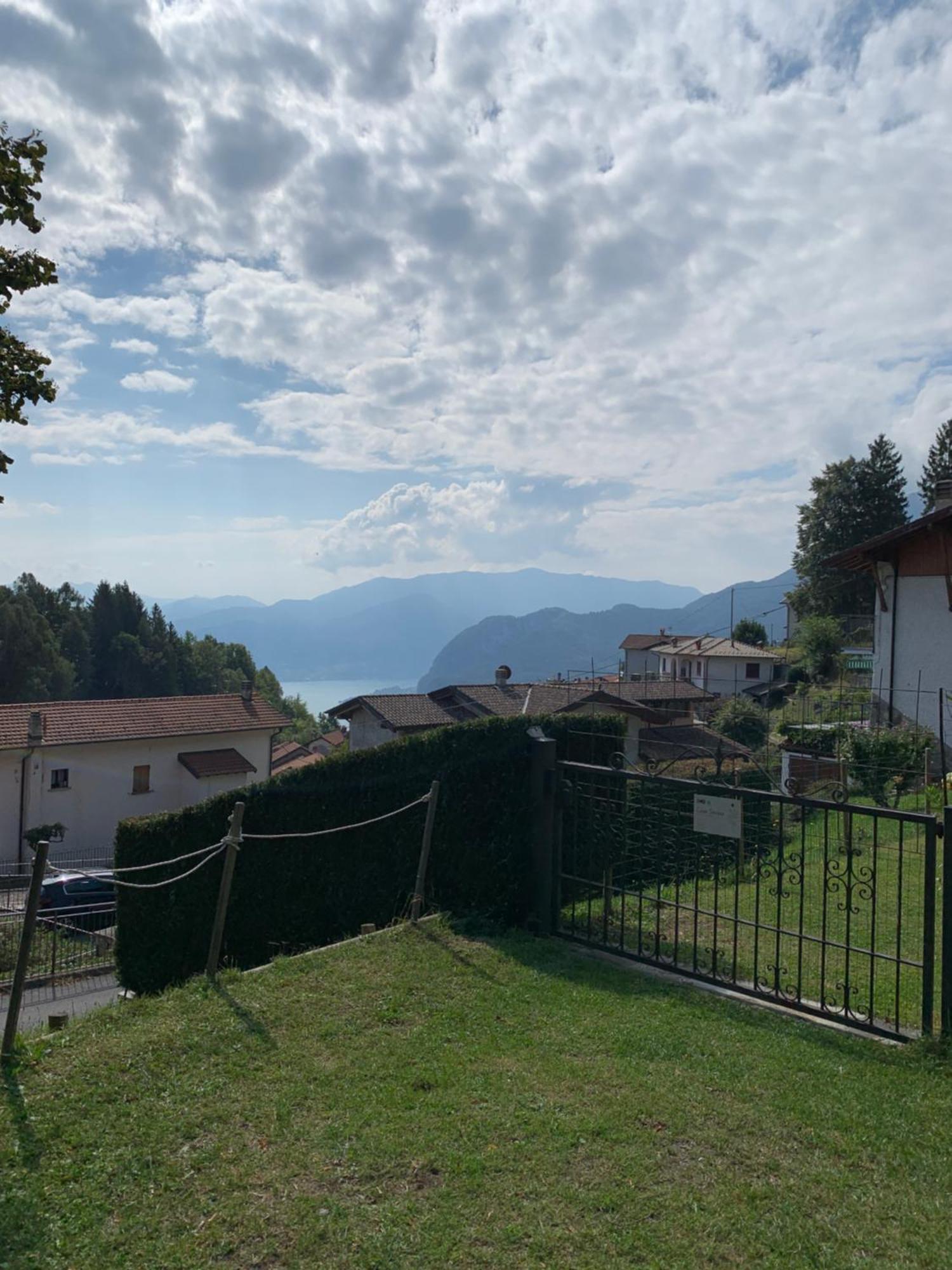 Casa Savina - Stupenda Vista Lago E Monti Plesio Exterior photo